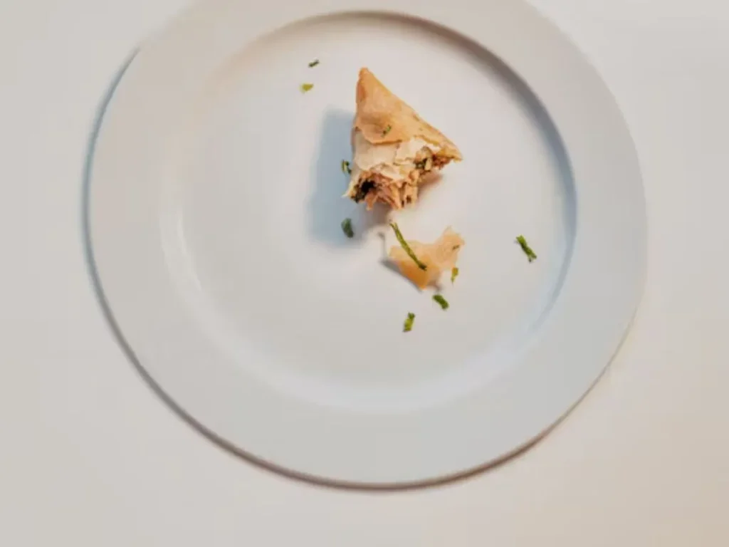 Leaving One Bite Of Food On Your Plate Psychology